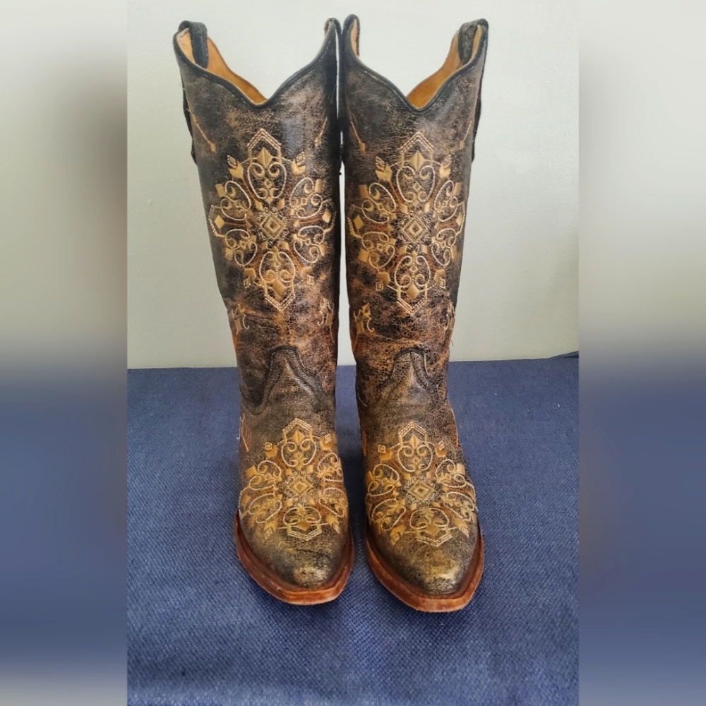 Cowboy boots
